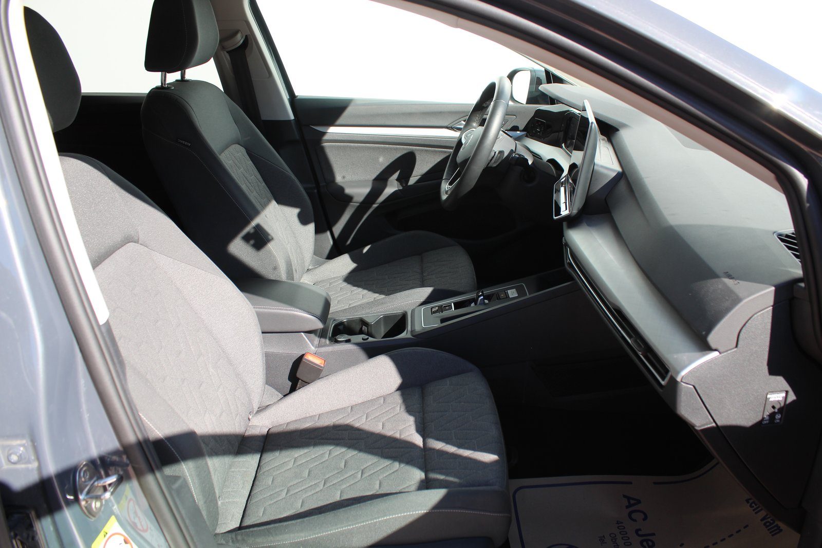 2026 Volkswagen Golf — fotografija 12