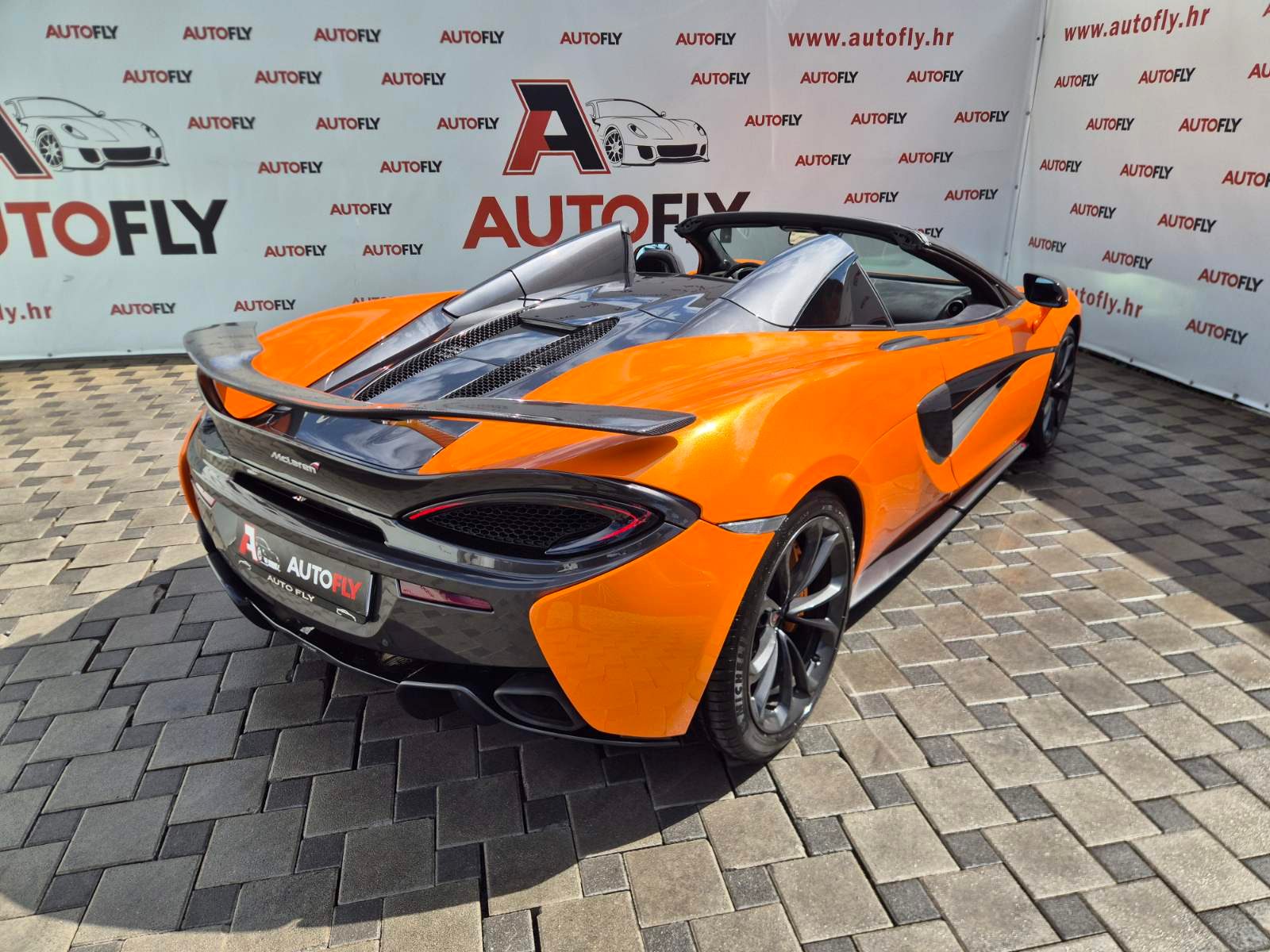 2018 McLaren 570S Spider — fotografija 9