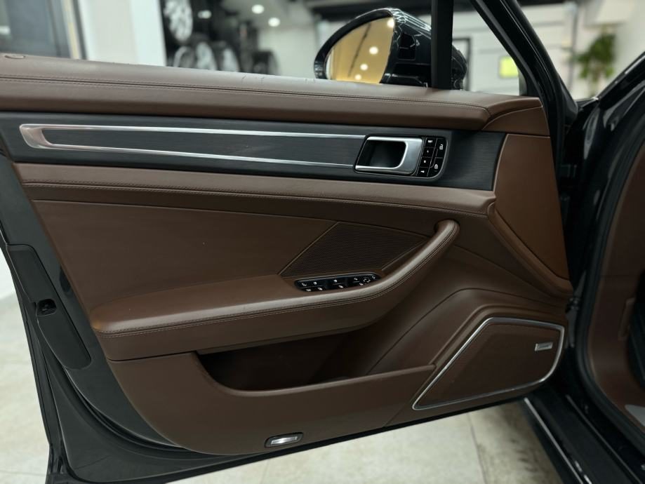2021 Porsche Panamera — fotografija 6