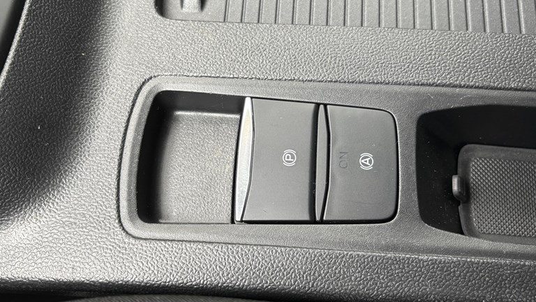 2022 Ford Focus — fotografija 13
