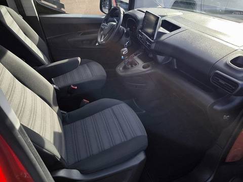 2019 Opel Combo — sličica 13