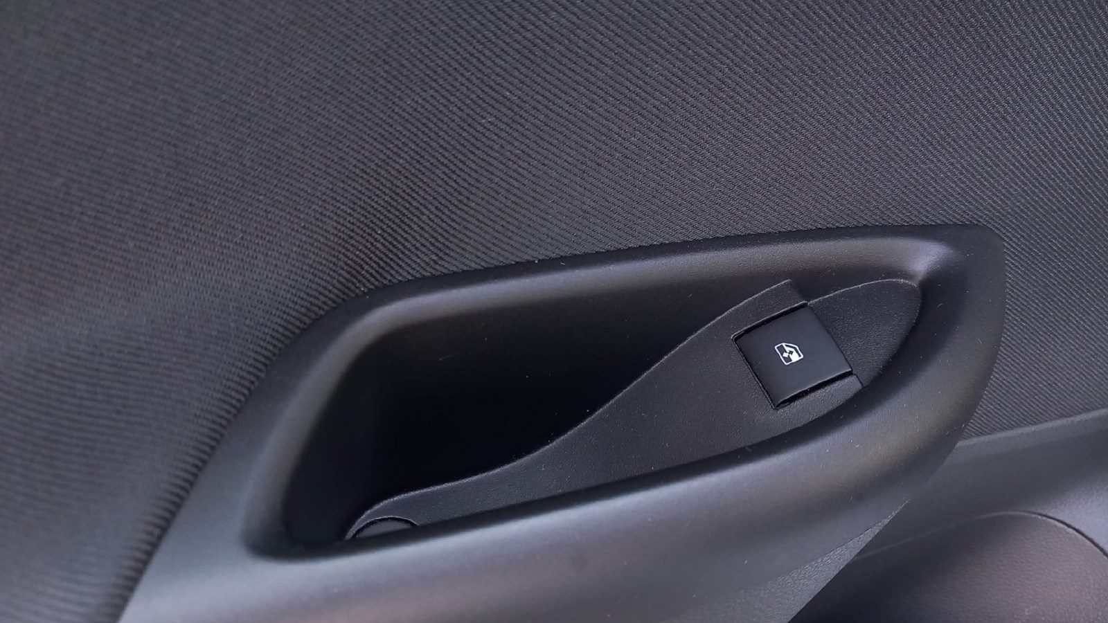 2020 Opel Astra — fotografija 18