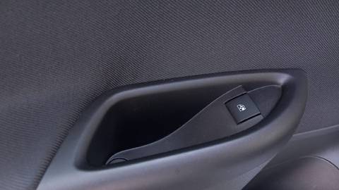 2020 Opel Astra — sličica 18