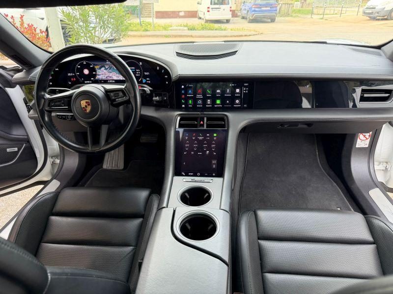 2020 Porsche Taycan — fotografija 15