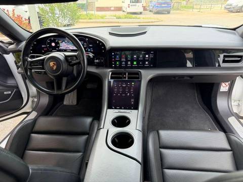 2020 Porsche Taycan — sličica 15