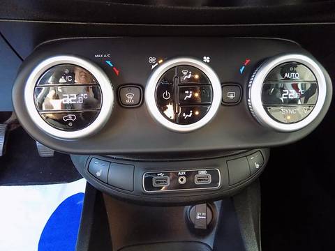2018 Fiat 500X — sličica 17