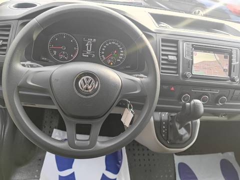 2018 Volkswagen Transporter — sličica 9