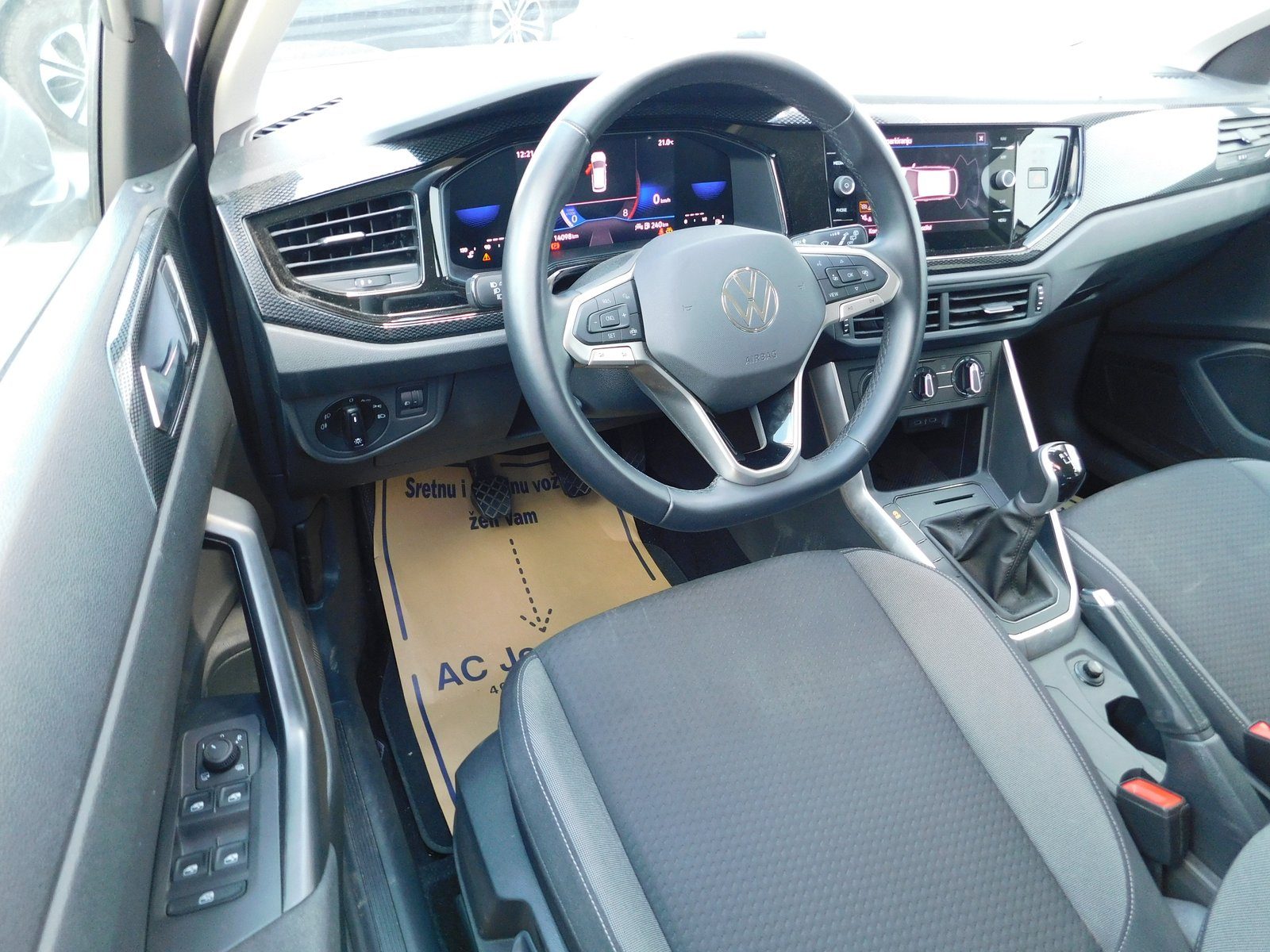 2024 Volkswagen Taigo — fotografija 8