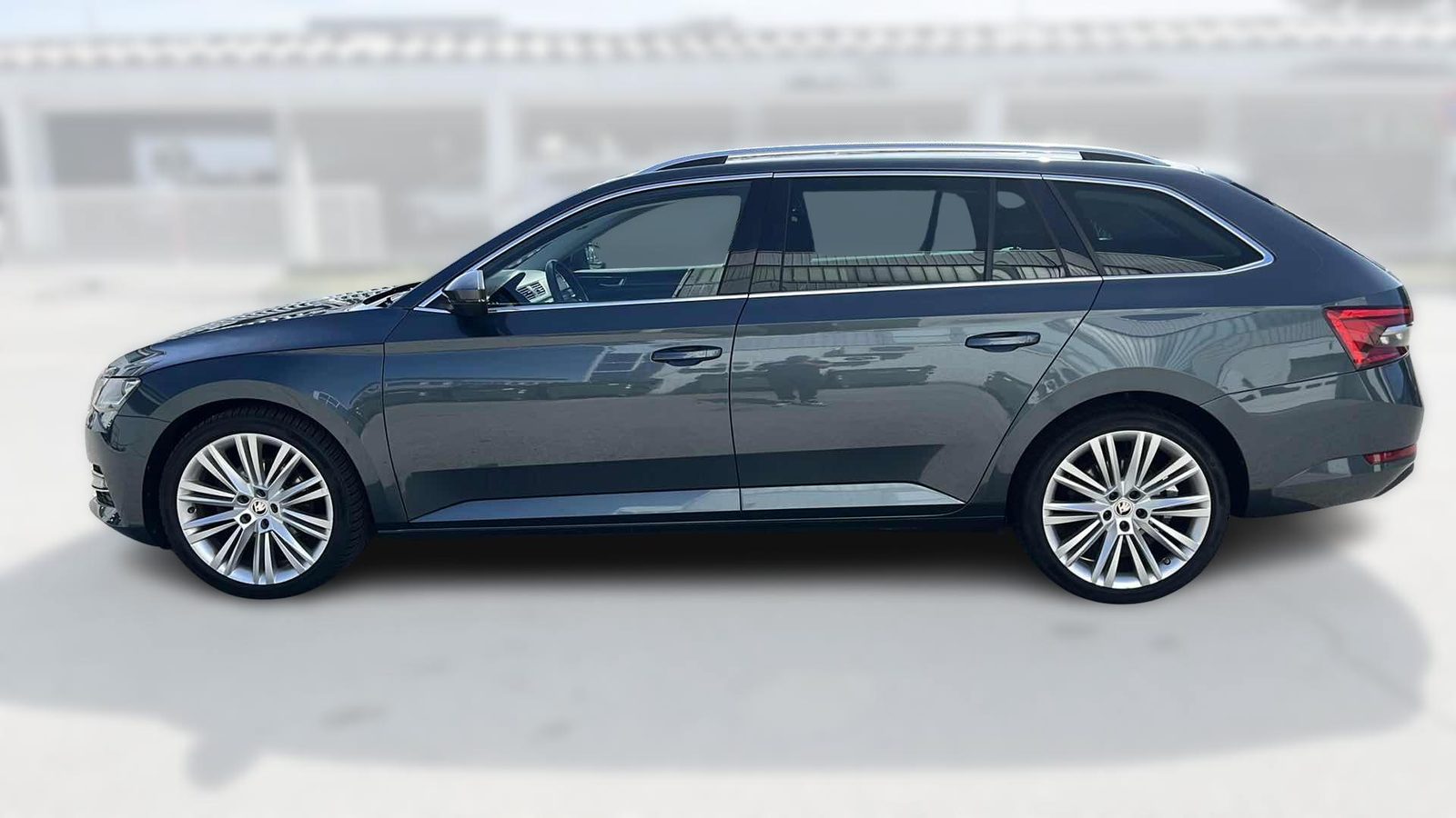2022 Škoda Superb Combi — fotografija 4