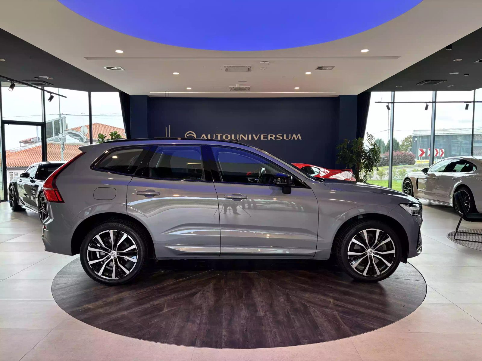 2023 Volvo XC60 — fotografija 9
