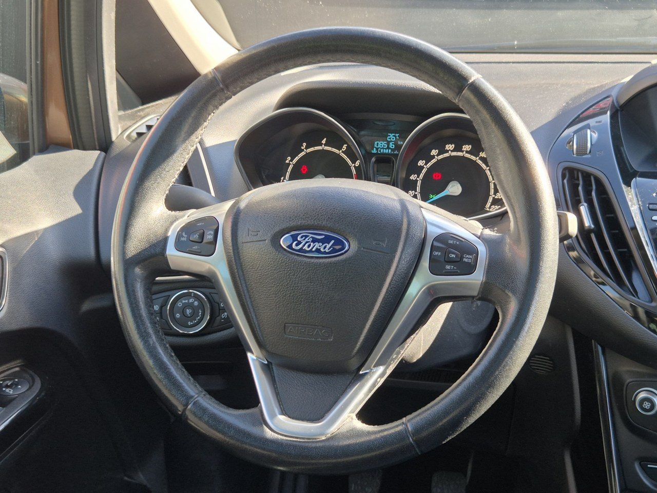 2015 Ford B-Max — fotografija 9