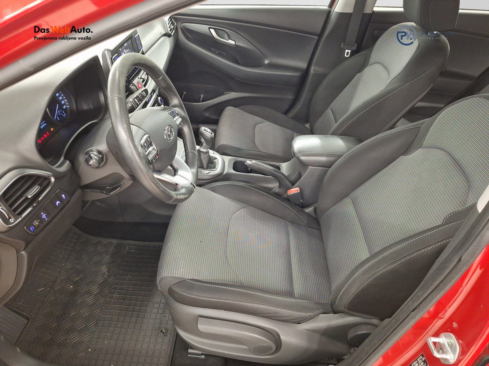 2018 Hyundai i30 — fotografija 16