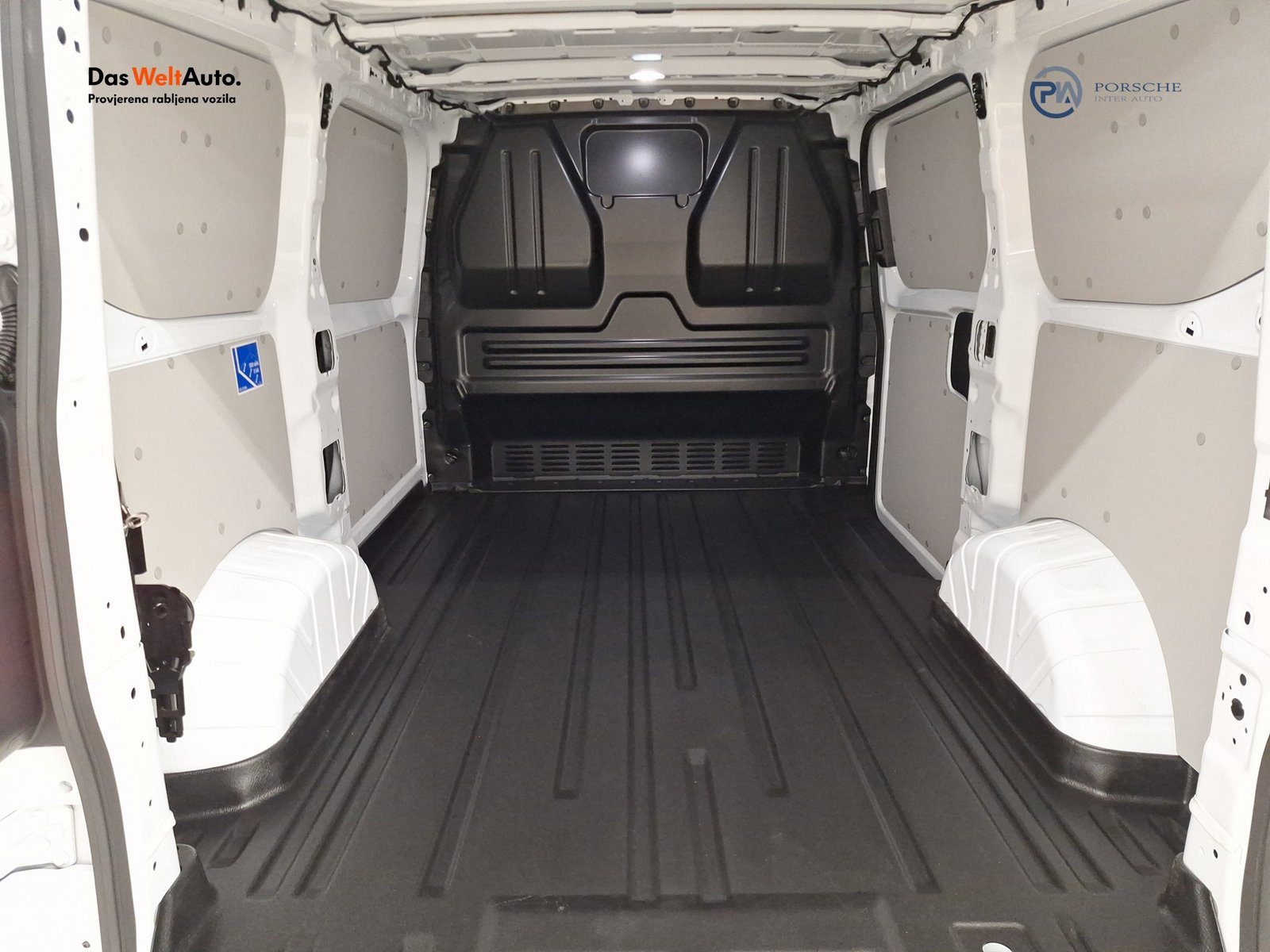 2026 Volkswagen Transporter — fotografija 10