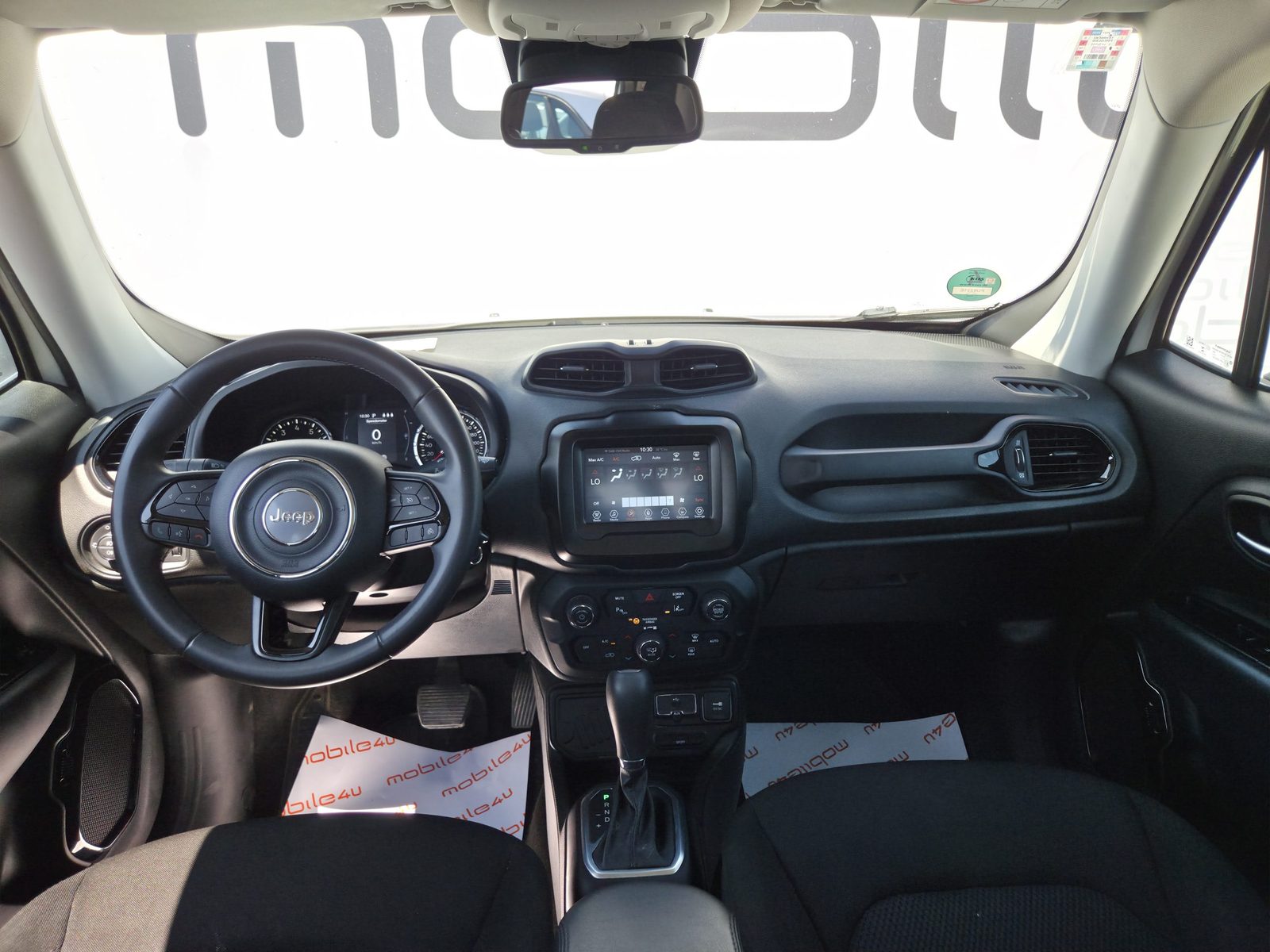 2022 Jeep Renegade — fotografija 9