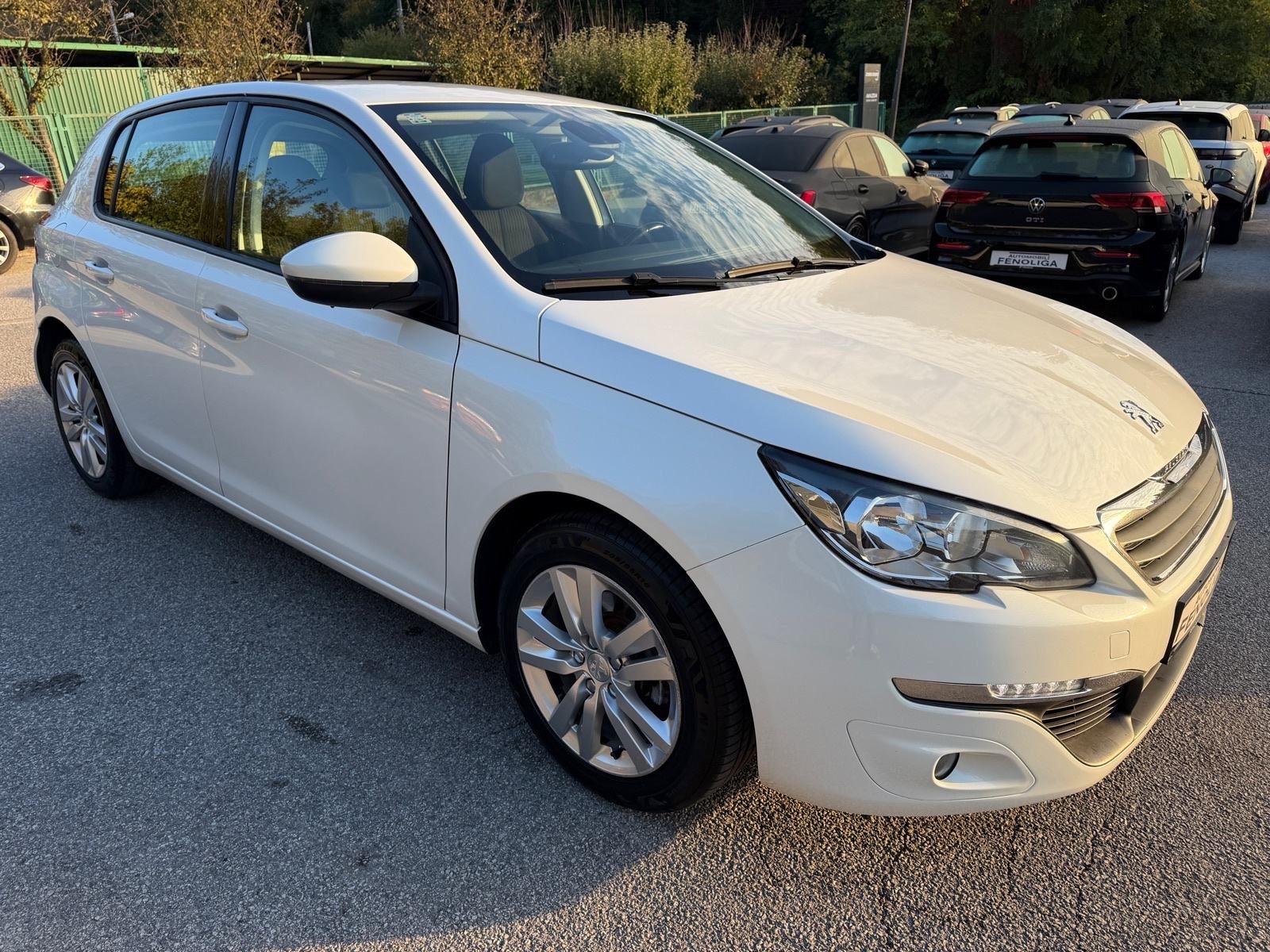 2017 Peugeot 308 — fotografija 3