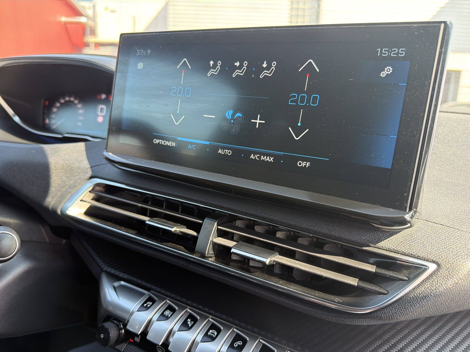 2024 Peugeot 3008 — fotografija 21