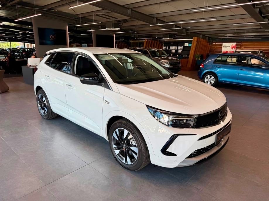 2023 Opel Grandland — fotografija 10