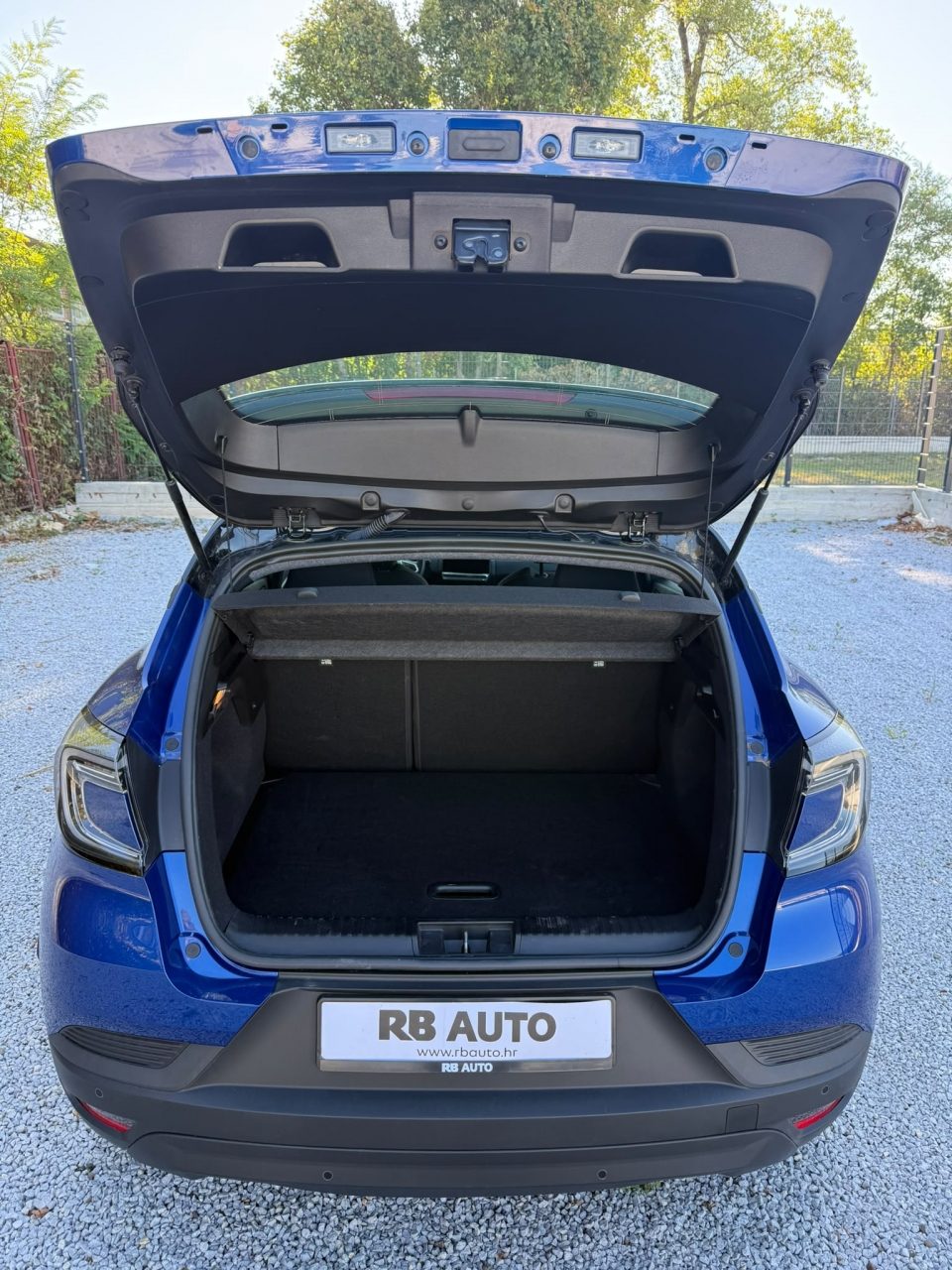 2025 Renault Captur — fotografija 7