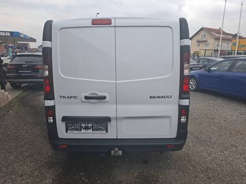 2018 Renault Trafic — sličica 6