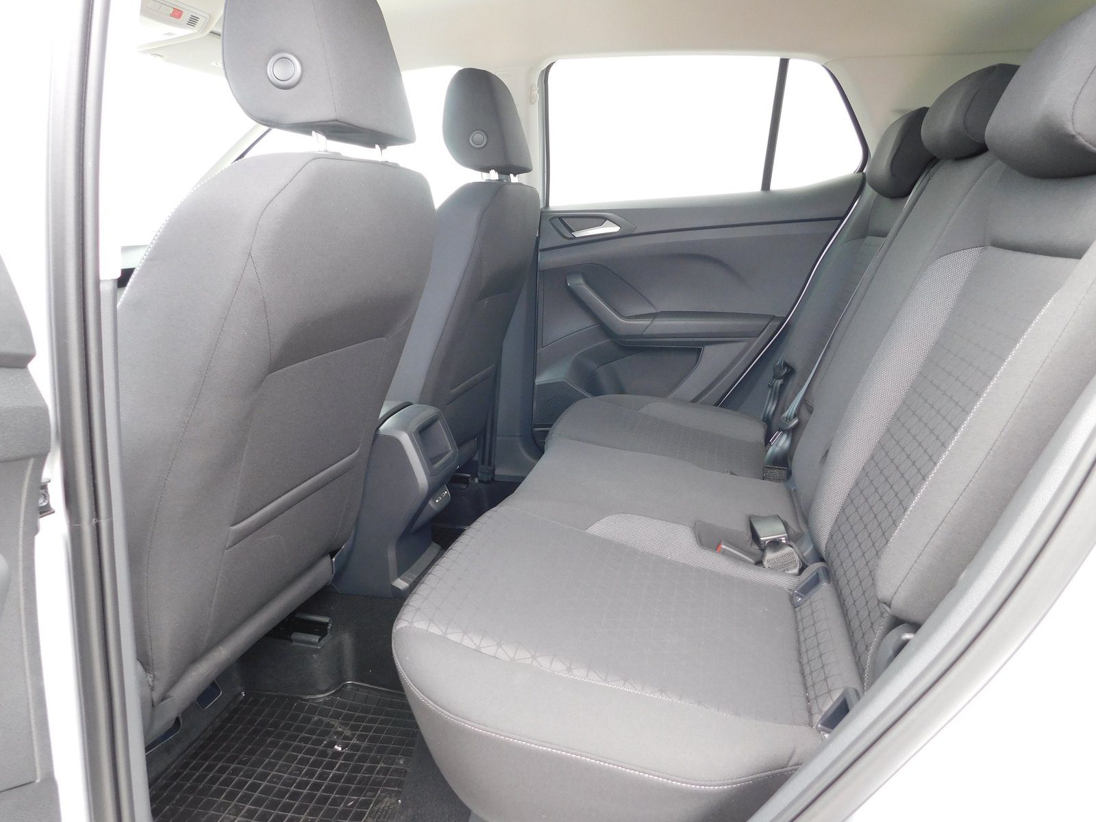 2023 Volkswagen T-Cross — fotografija 11