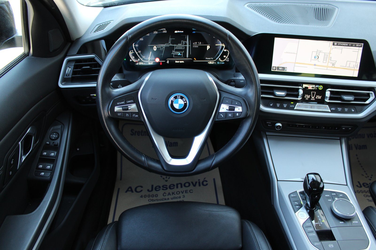 2022 BMW Serija 3 — fotografija 9