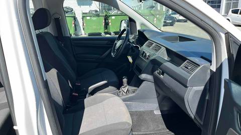 2017 Volkswagen Caddy — sličica 9