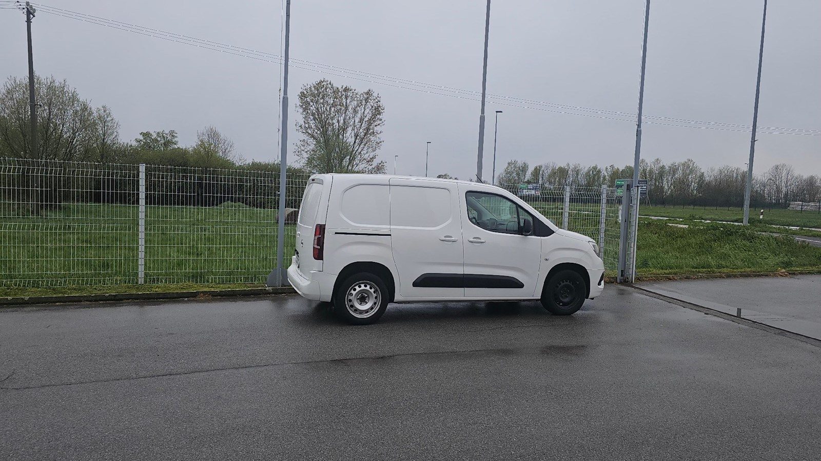 2019 Opel Combo van — fotografija 20