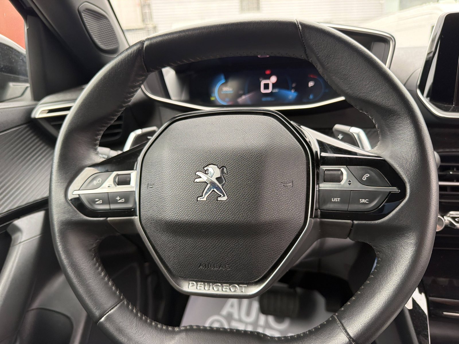 2023 Peugeot 2008 — fotografija 23