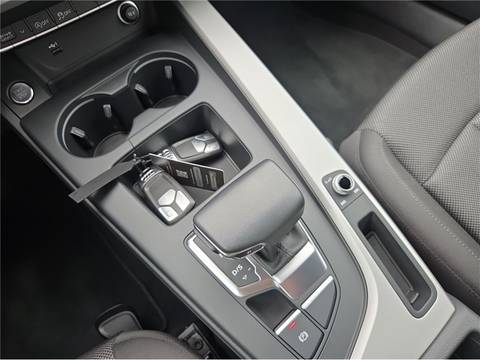 2023 Audi A4 — sličica 18