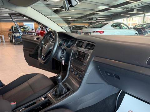 2013 Volkswagen Golf — sličica 21