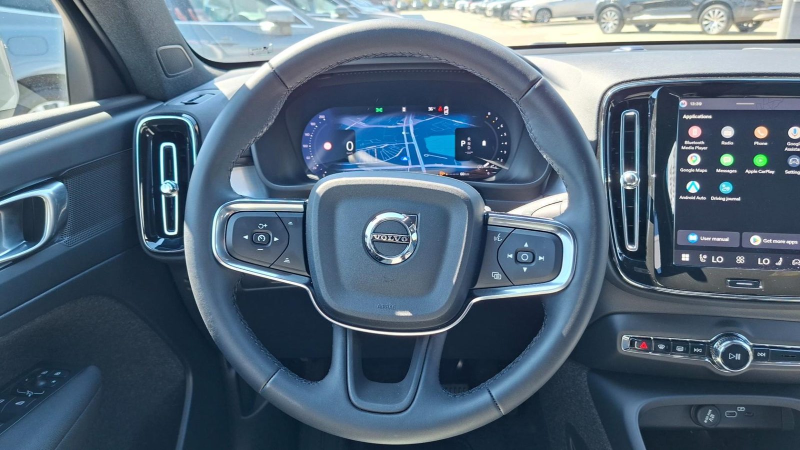 2026 Volvo XC40 — fotografija 10