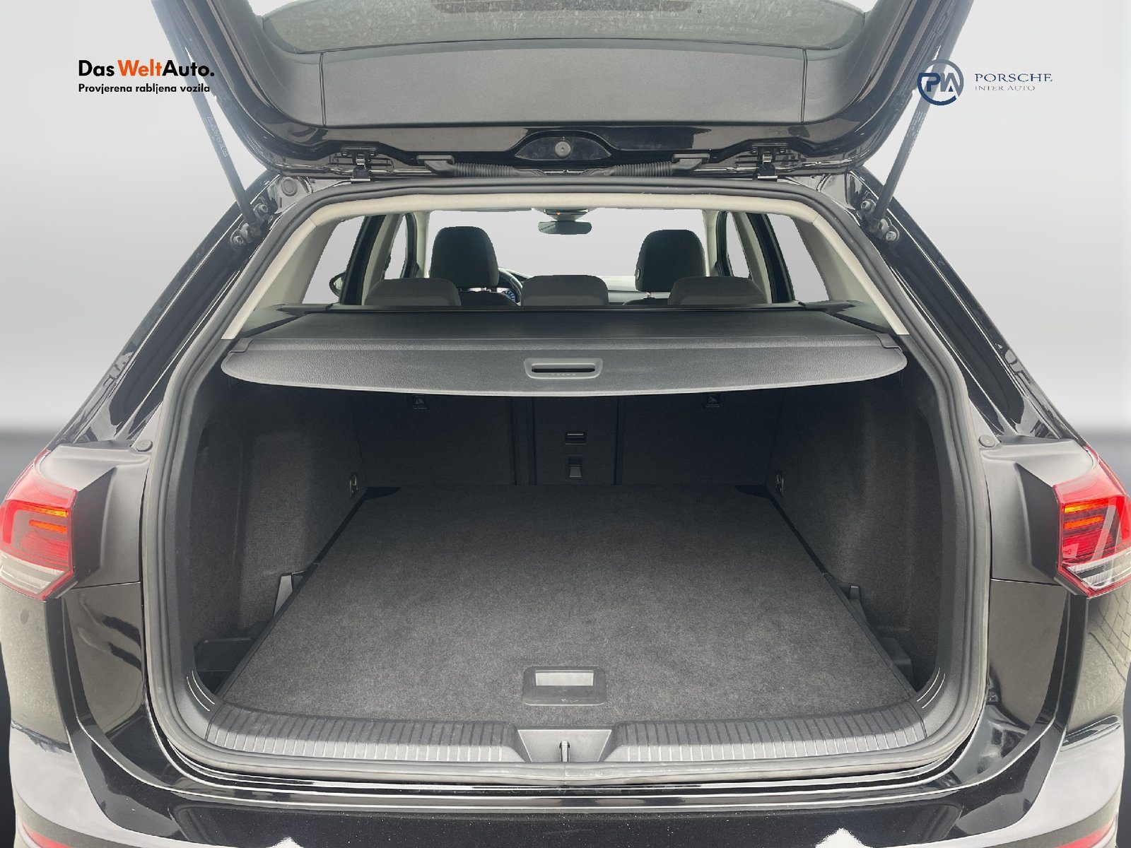 2022 Volkswagen Golf Variant — fotografija 12