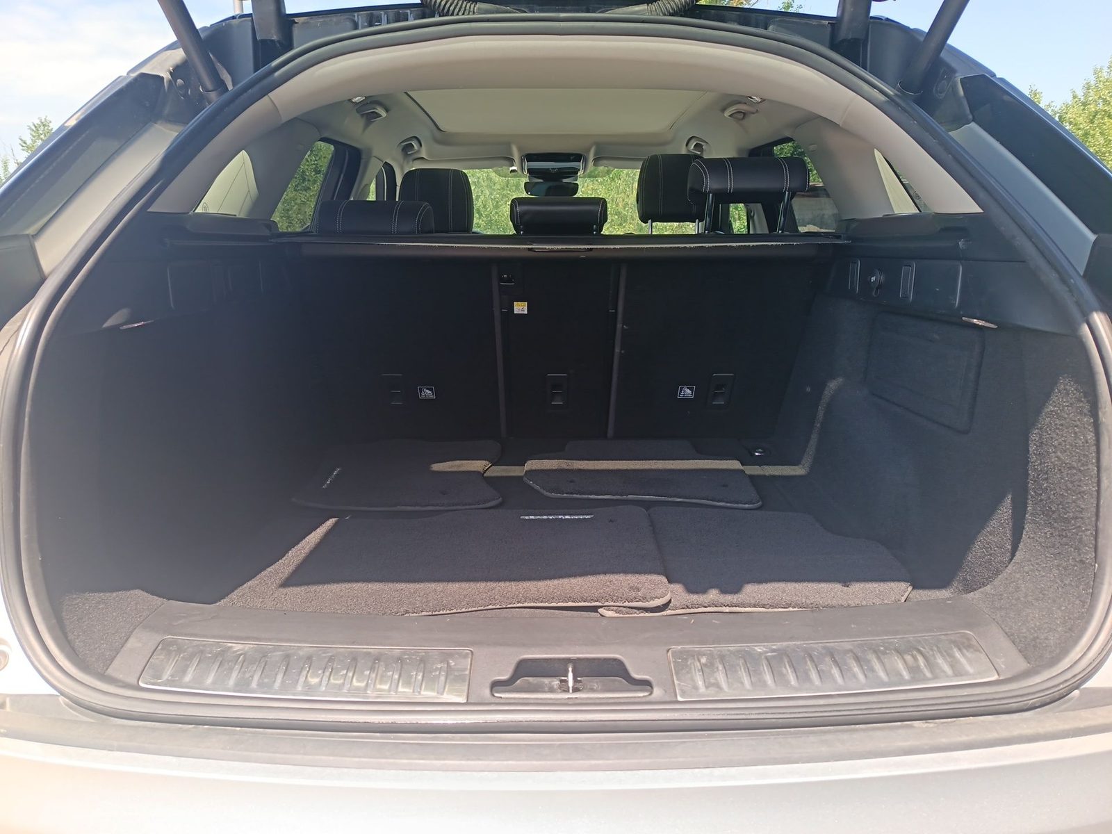 2018 Land Rover Range Rover Velar — fotografija 12