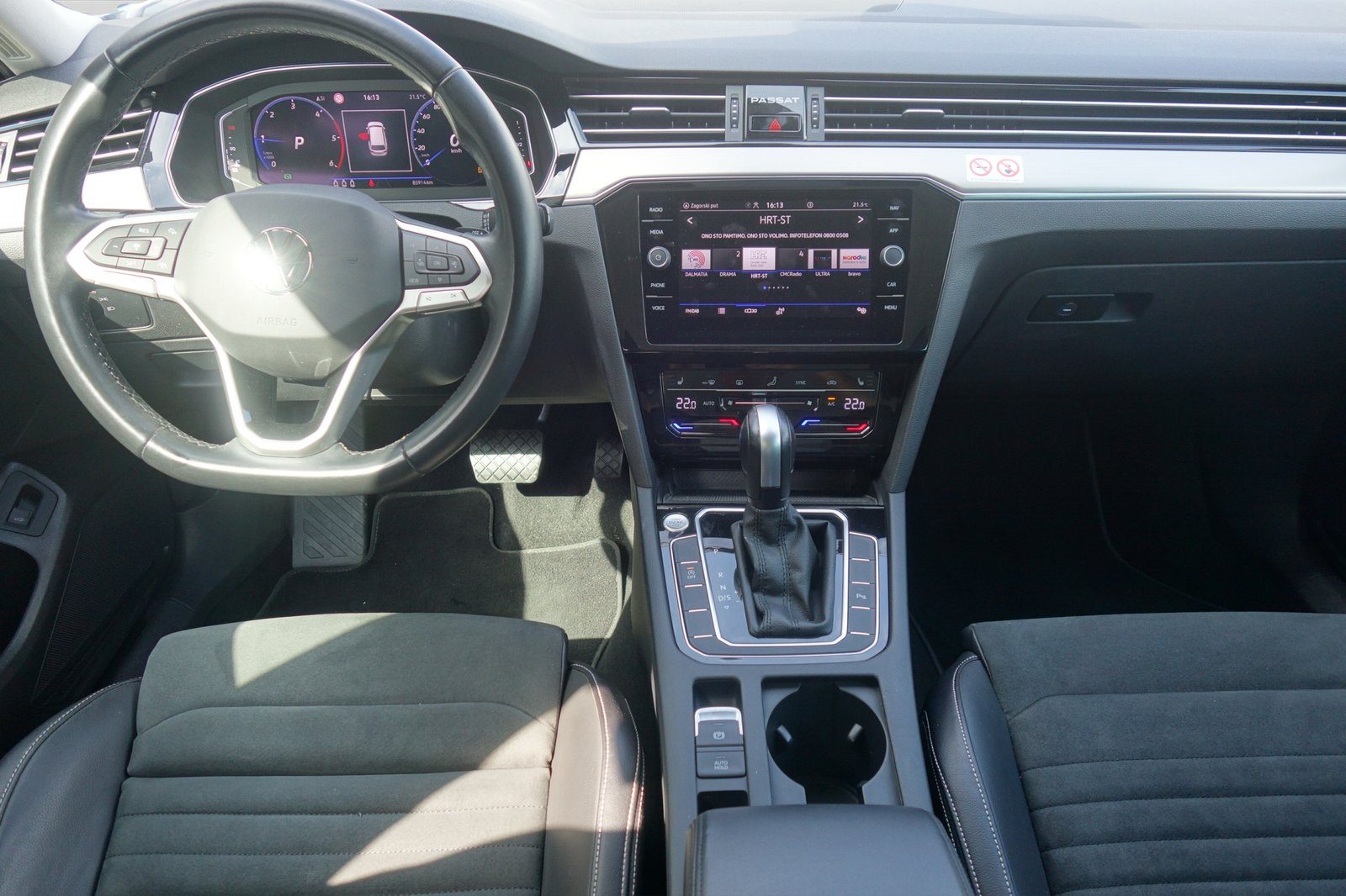 2023 Volkswagen Passat Variant — fotografija 9