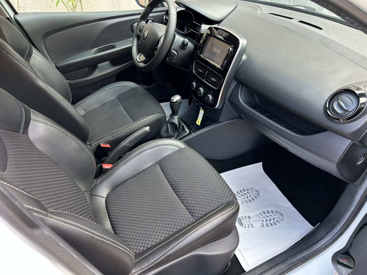 2018 Renault Clio IV — fotografija 13