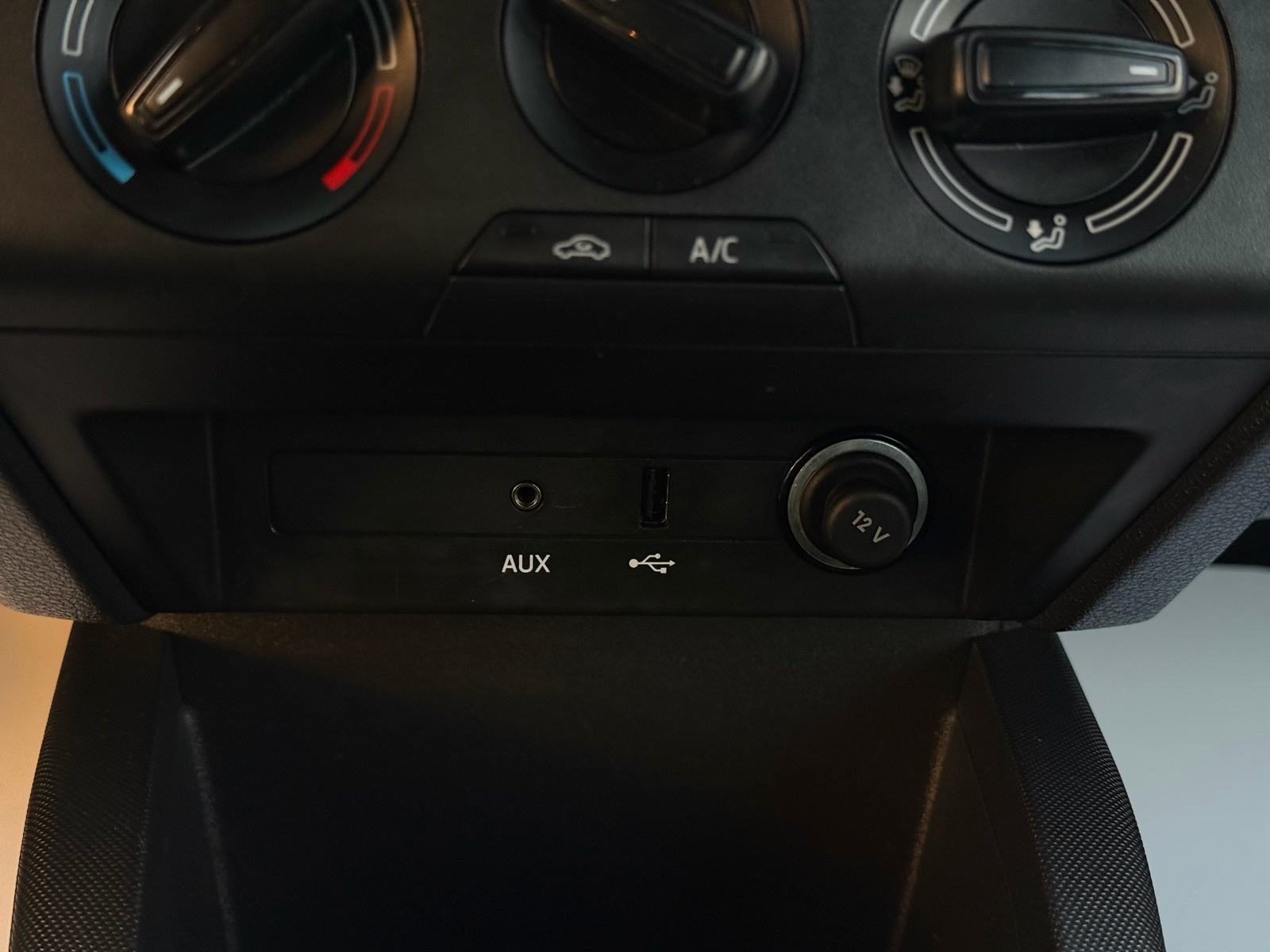 2016 Škoda Fabia — fotografija 15