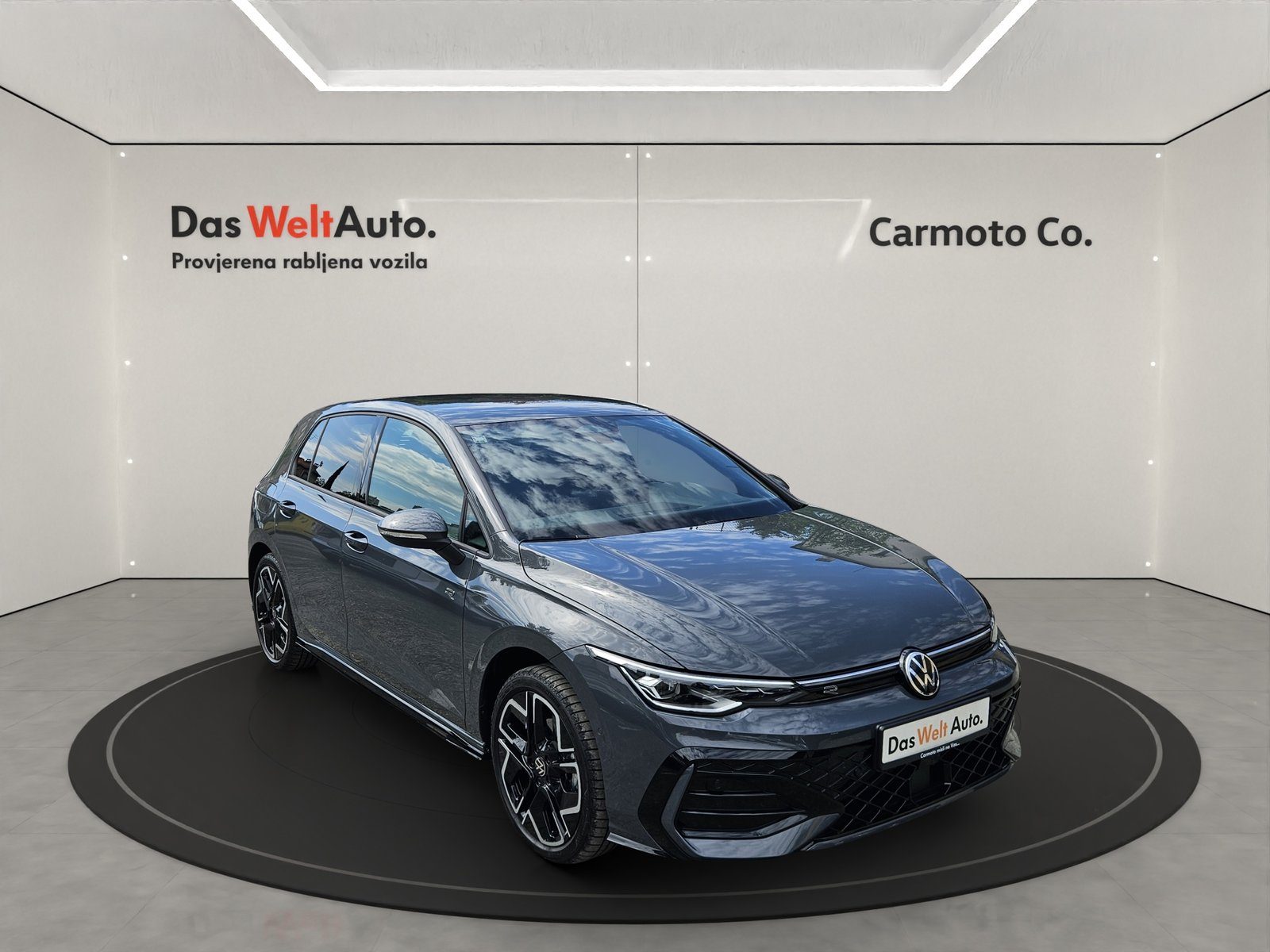 2026 Volkswagen Golf R-Line — fotografija 7