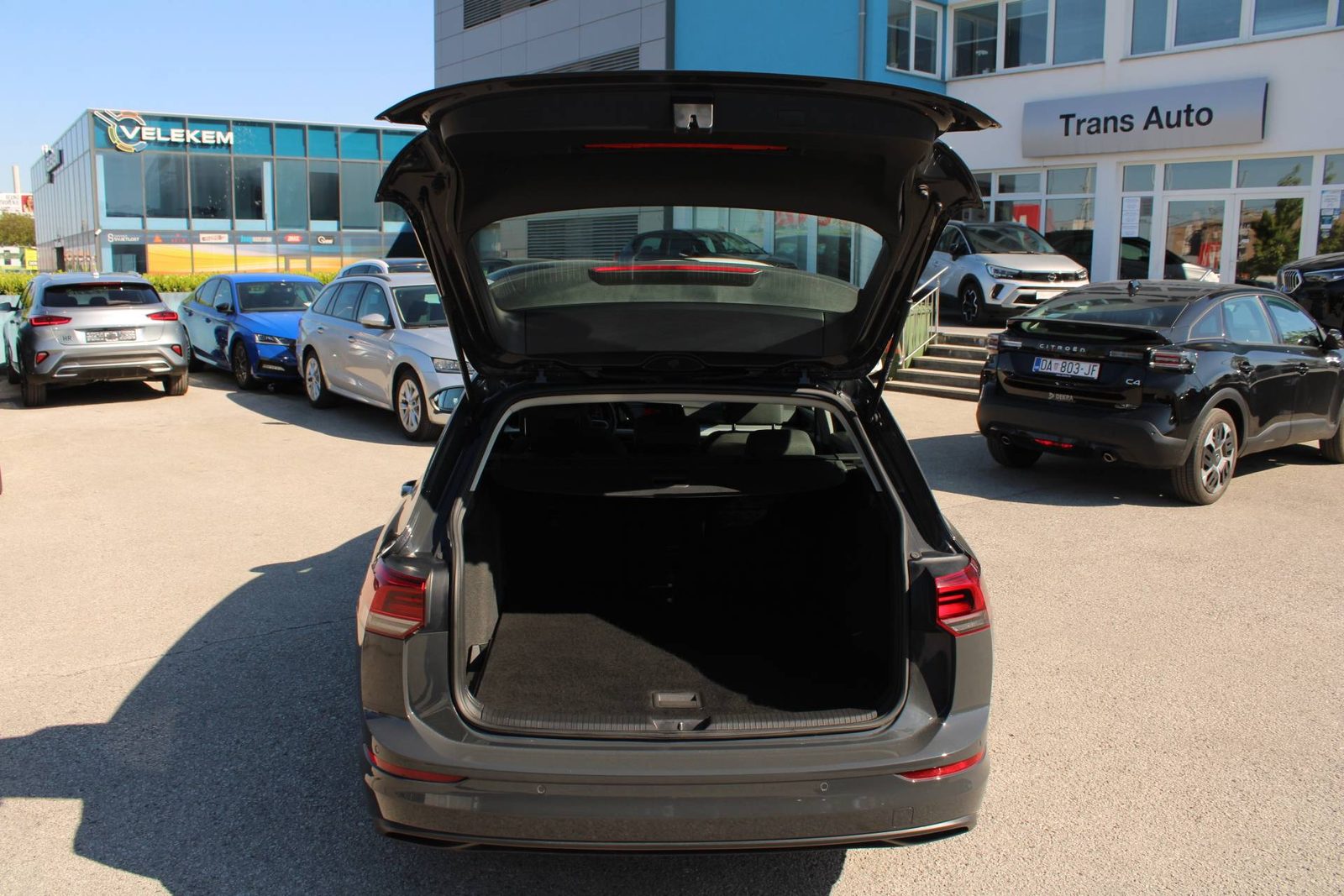2022 Volkswagen Golf VIII Variant — fotografija 9