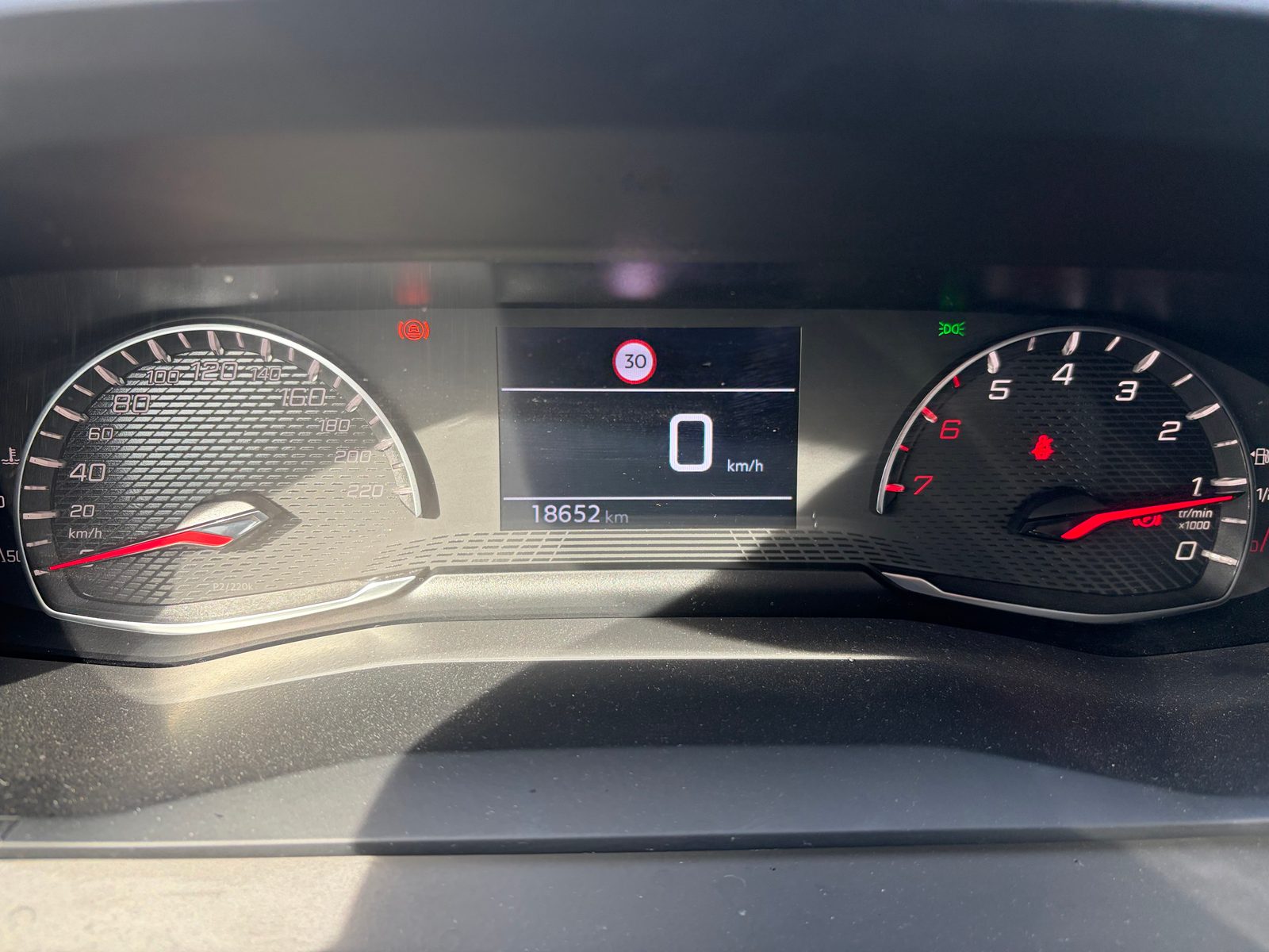 2026 Peugeot 208 — fotografija 7