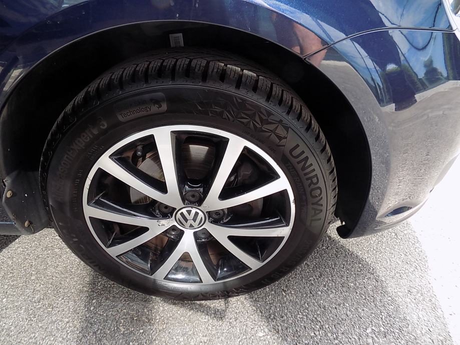 2014 Volkswagen Touran — fotografija 16