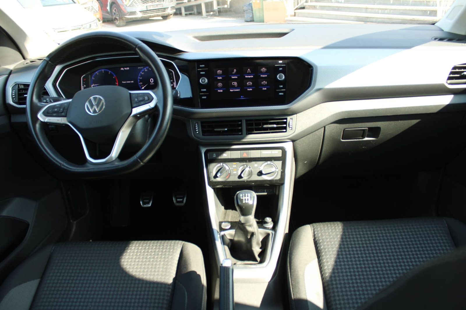 2022 Volkswagen T-Cross — fotografija 14
