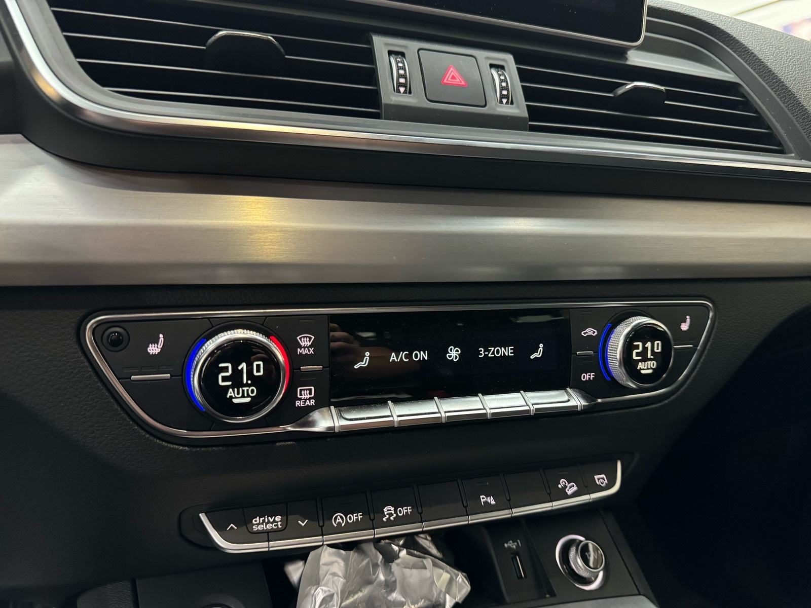 2019 Audi Q5 — fotografija 12