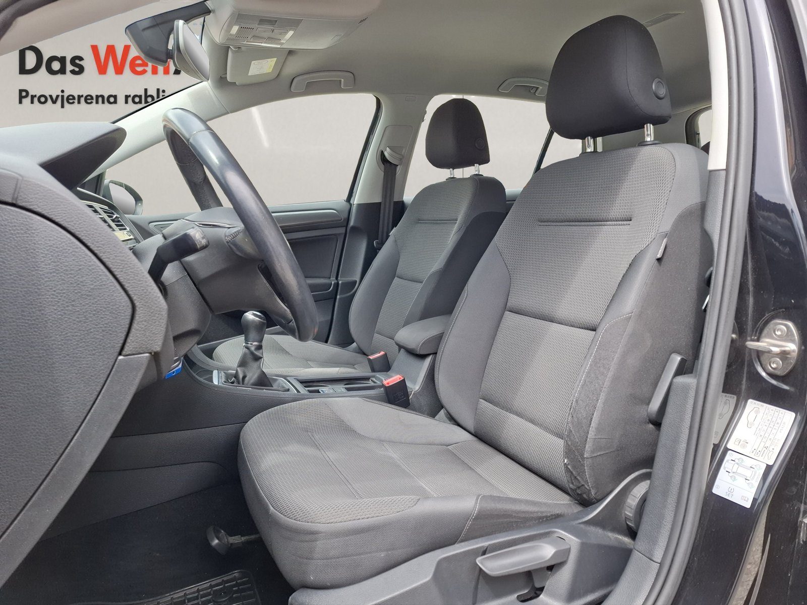2019 Volkswagen Golf — fotografija 11