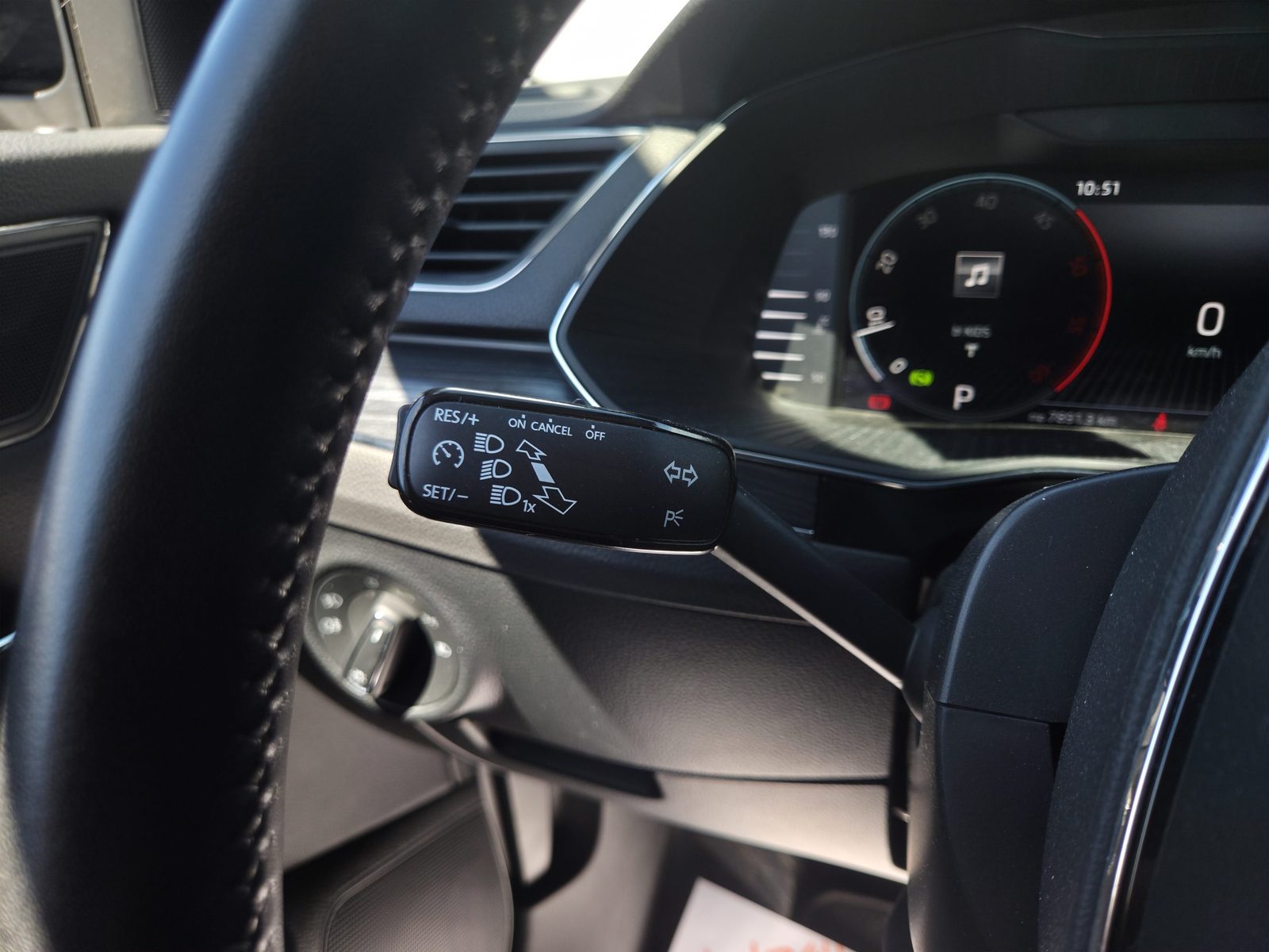 2023 Škoda Superb — fotografija 19