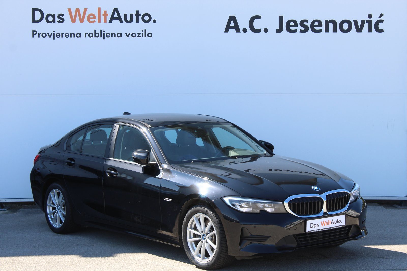 2022 BMW Serija 3 — fotografija 3