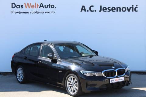 2022 BMW Serija 3 — sličica 3