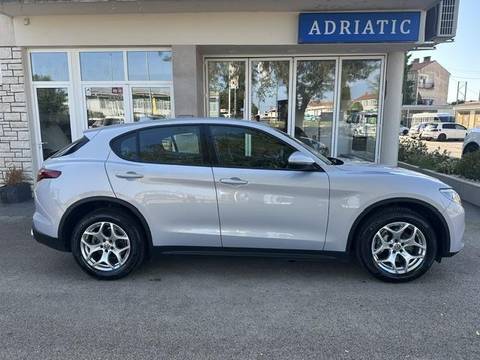 2021 Alfa Romeo Stelvio — sličica 5