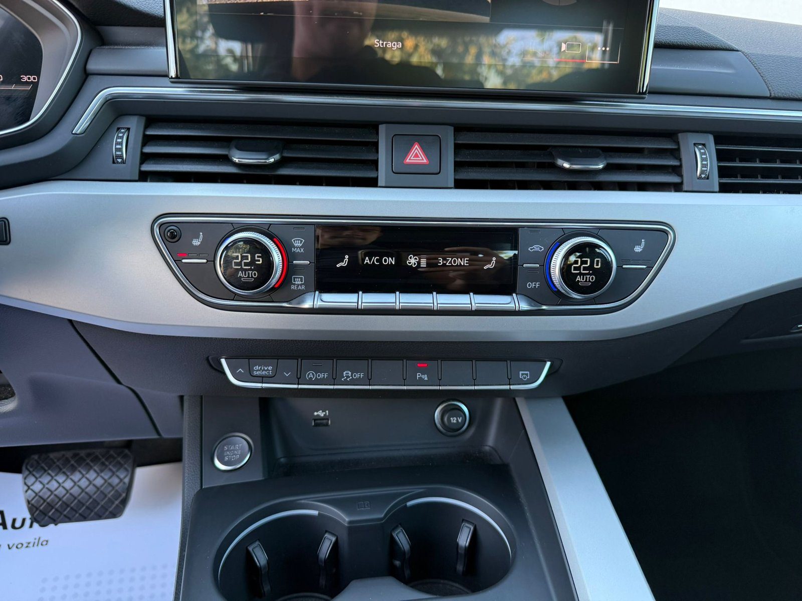 2022 Audi A4 S line — fotografija 12
