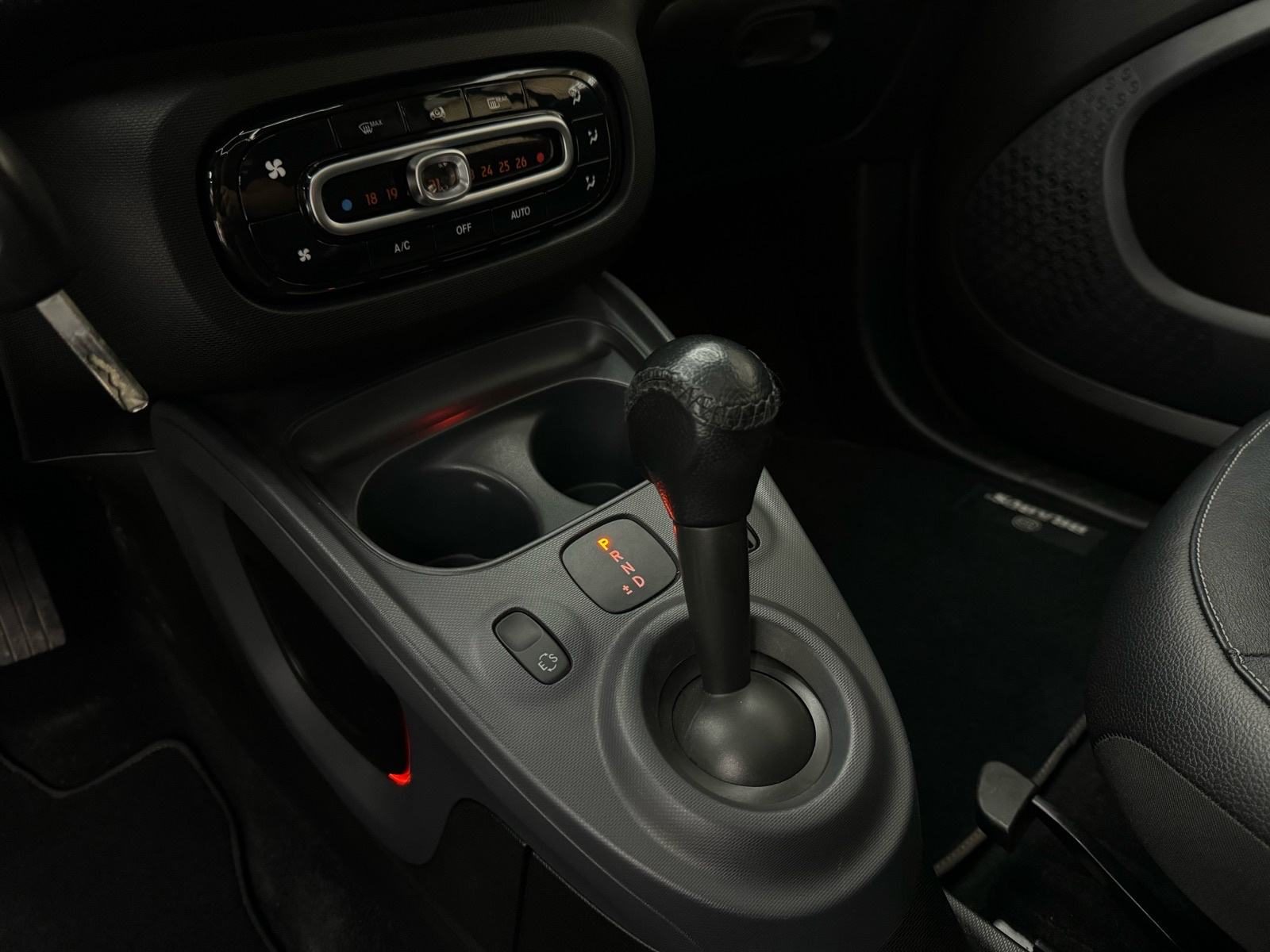 2015 Smart fortwo — fotografija 8
