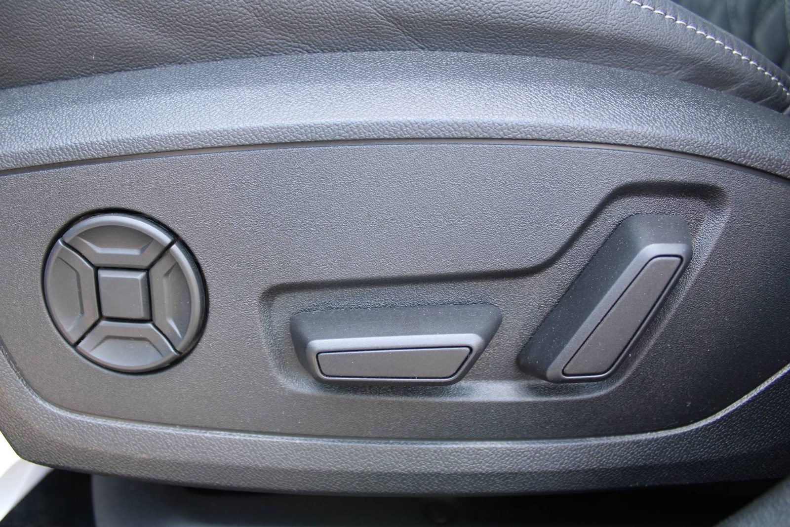 2023 Audi S3 — fotografija 10